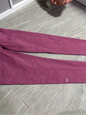 ALO Yoga Men's Plum Jogger Pants